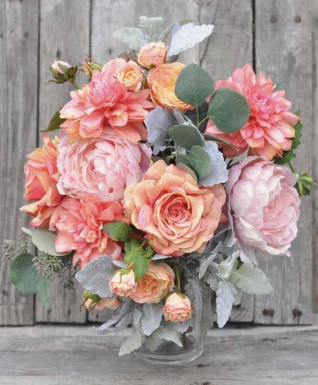 Virágcsokor vázában